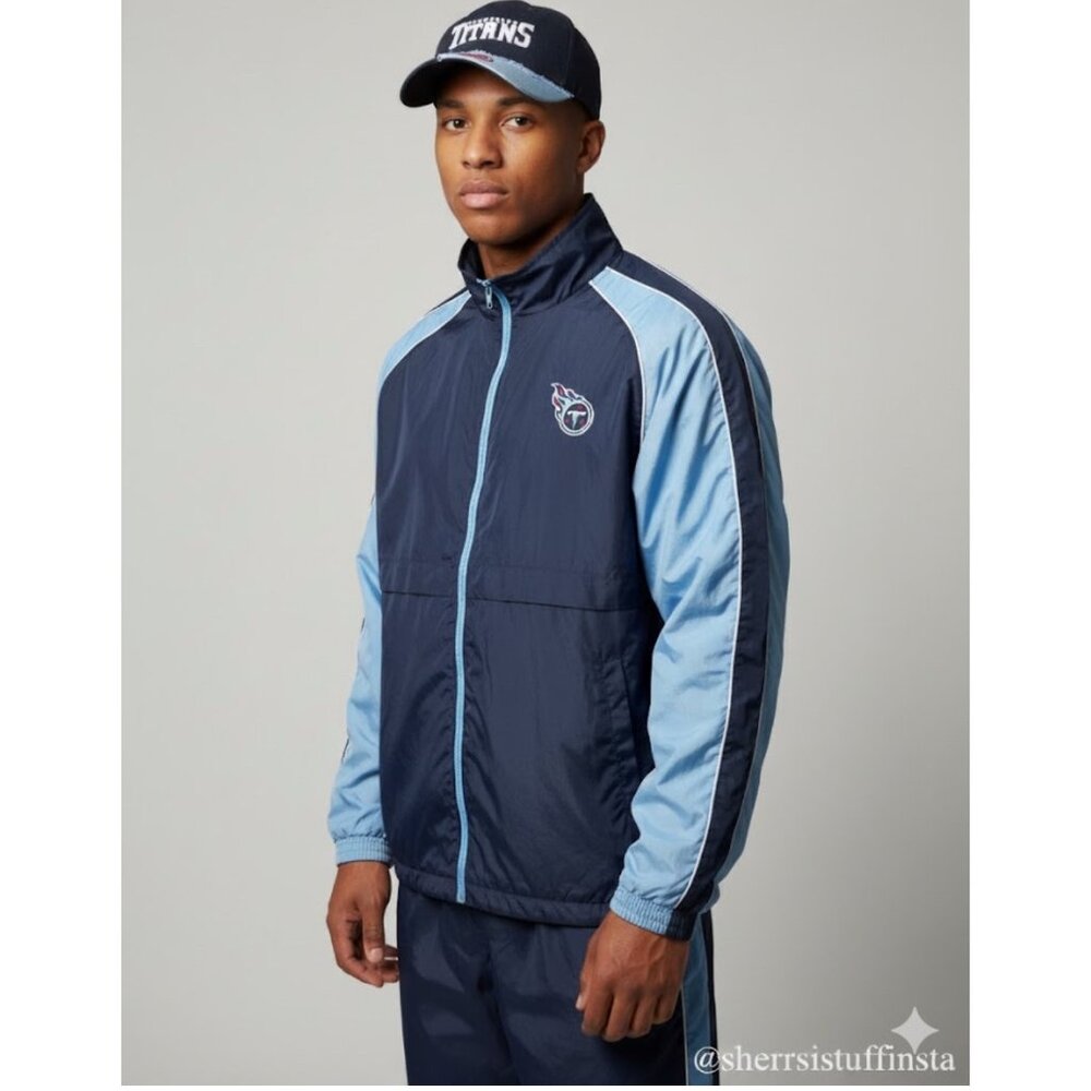 Tennessee Titans Official NFL Logo Athletic Game Day Hooded Jacket Hat Cap Set L